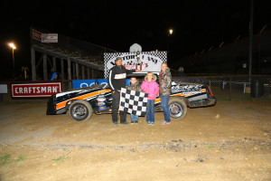 IMCA Hobby Stock #75 Wesley Warren - Back to Back Wins