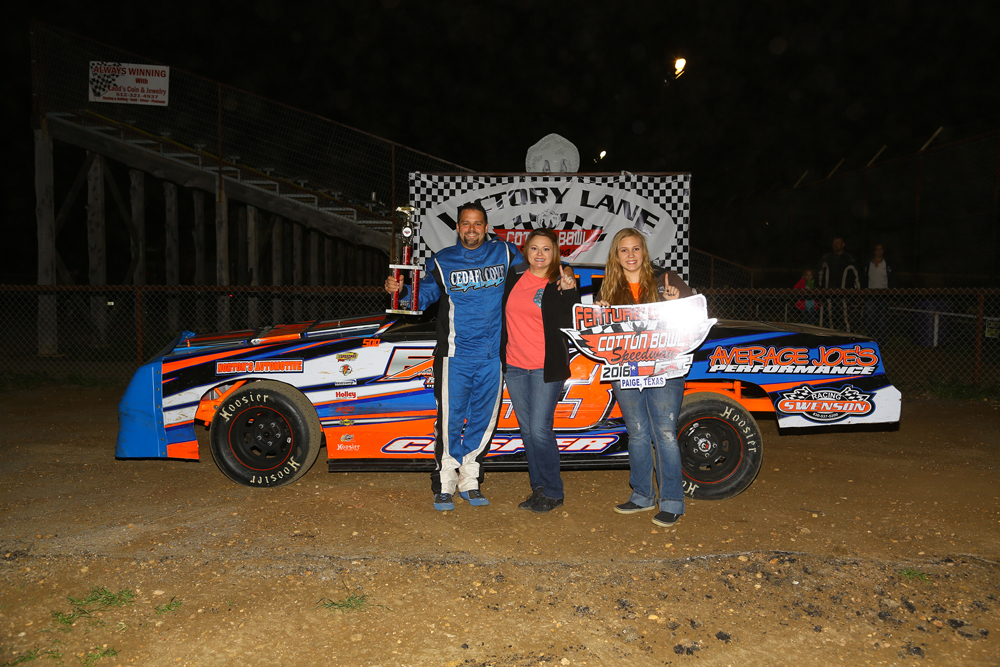 3 in a row - IMCA Stock Car Feature Winner #33c Charles Cosper